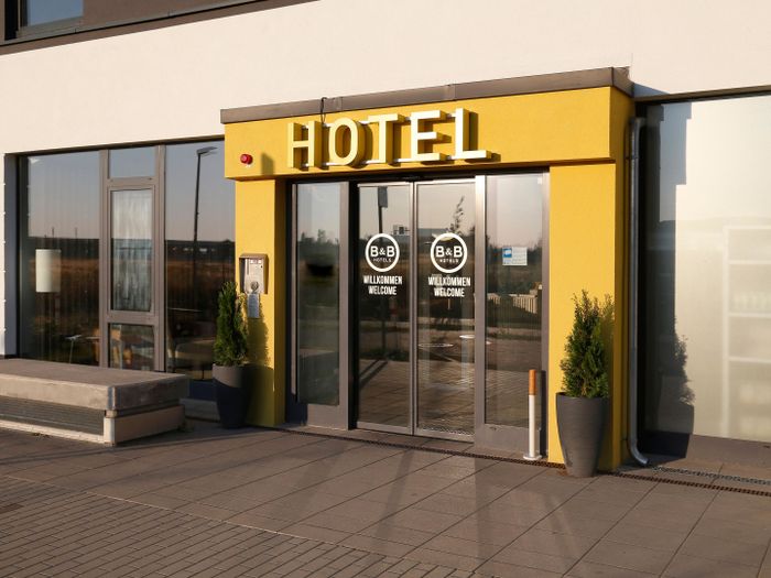 B&B HOTEL Berlin-Airport