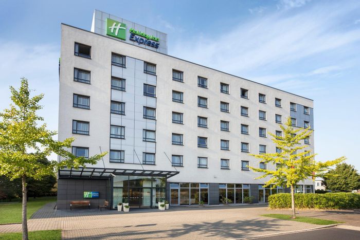 Holiday Inn Express Dusseldorf - City North, an IHG Hotel