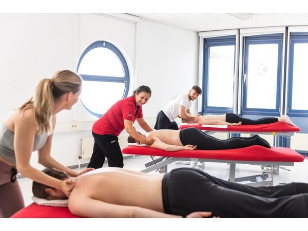 Do Physio / Staatlich anerkannte Physiotherapeuten- und Massage-Schule e.V.
