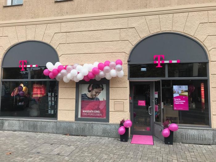 Telekom Partner am Harras Service Direkt