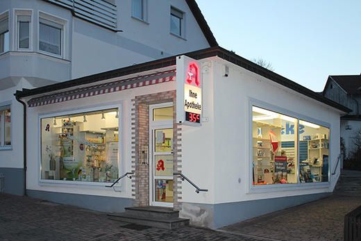 Aussenansicht der Ihne-Apotheke