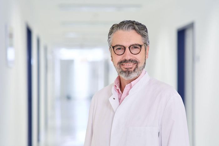 Dr. med. Ulrich Solbach - Krankenhaus Neuwerk