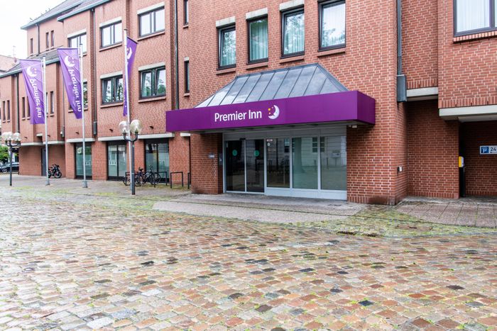 Premier Inn Braunschweig City Centre hotel exterior