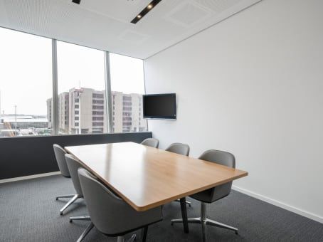 Regus -Frankfurt- THE SQUAIRE Business and Conference Center
