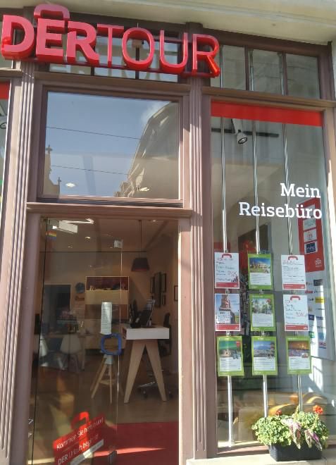 DERTOUR Reisebüro