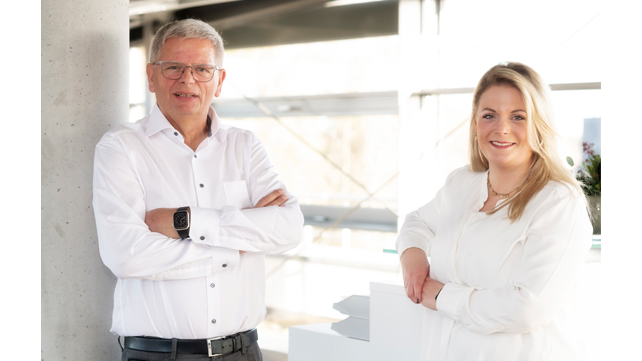 Teamfoto - AXA Versicherung Lisa Gärthöffner - Kfz Versicherung in Rheine