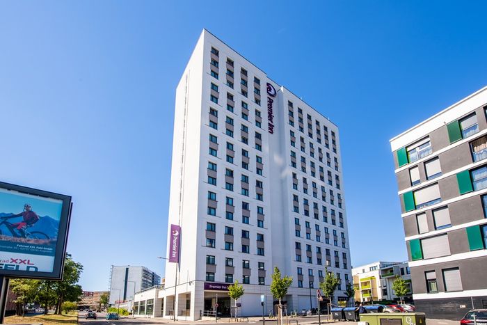 Premier Inn Cologne City Süd hotel