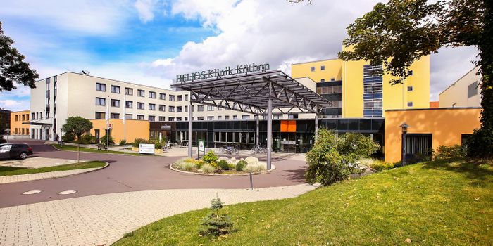 Als städtische Einrichtung am 4. Juli 1861 gegründet, blickt das Krankenhaus Köthen auf eine lange Tradition zurück. Seit 2014 gehört unsere Klinik der Basisversorgung zu Helios und ist ein Akademisches Lehrkrankenhaus der Martin-Luther-Universität Halle-Wittenberg.