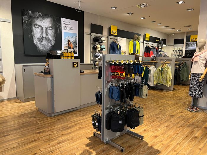 Jack Wolfskin Store