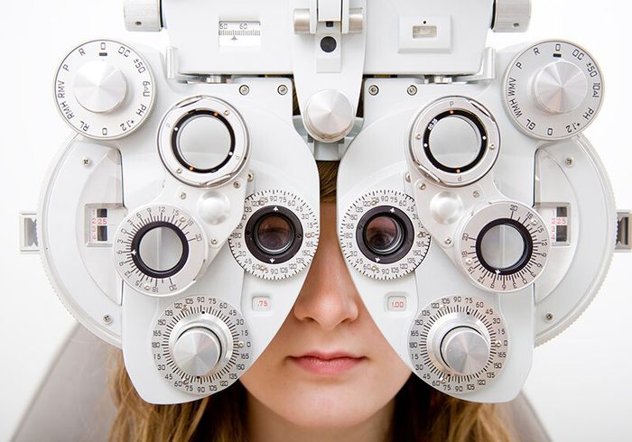 Saban Özen Facharzt für Augenheilkunde Hamburg