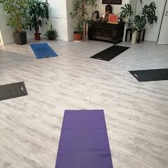 Samsahai Yoga & Massage