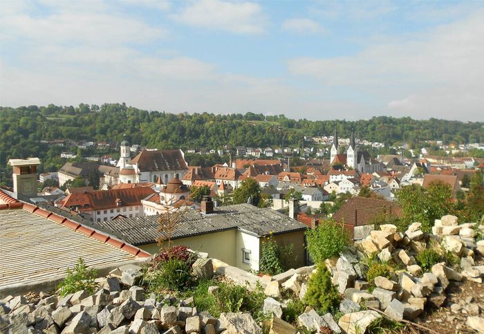 FrankenImmobilien Verwaltung & Vermittlung Sieglinde KestlerDIA/IHK UG (haftungsbeschränkt) & Co.KG