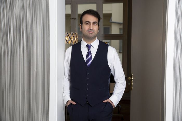 Sahand Nourai Rechtsanwalt für Migrations- und Wirtschaftsrecht - سهند نورایی وکیل ایرانی در آلمان