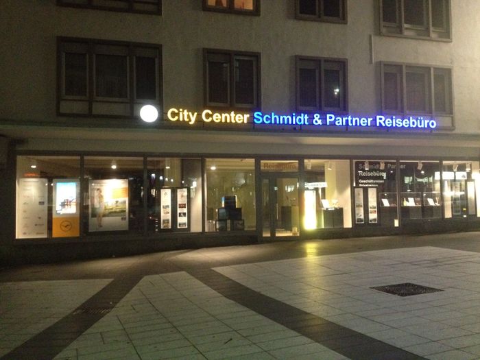 Schmidt & Partner Reisebüro GmbH Lufthansa City Center