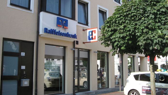 Versicherungsdienst der Raiffeisenbank Erding eG
