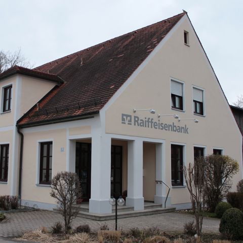 Raiffeisenbank im Donautal eG - Geldautomat Geschäftsstelle Bruck