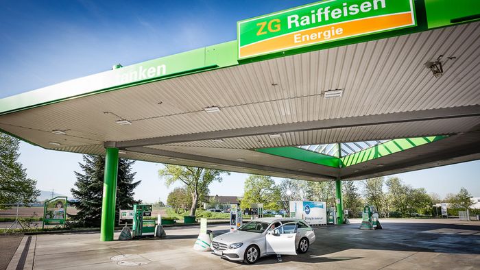 ZG Raiffeisen Tankstelle und Waschanlage