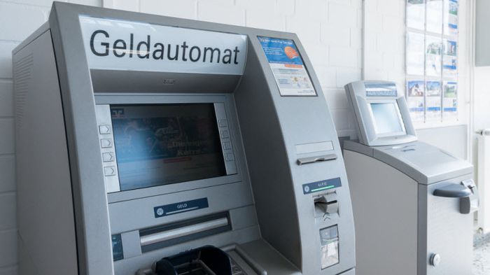 Geldautomat Volksbank BRAWO