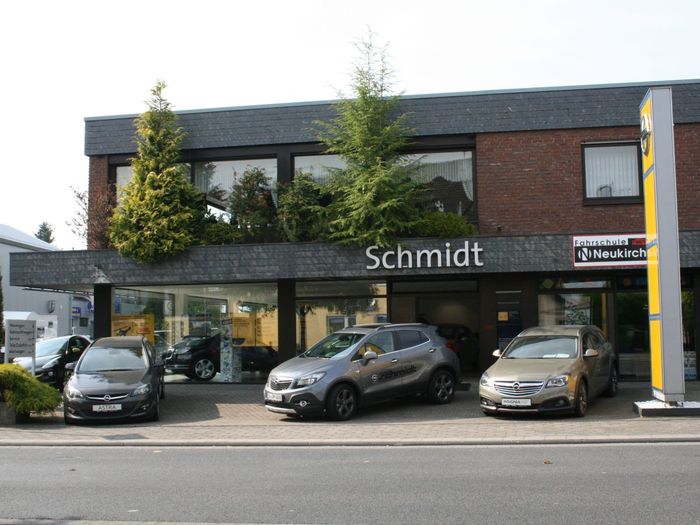 Autohaus Schmidt GmbH & Co. KG