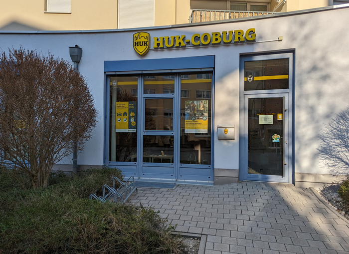 HUK-COBURG Versicherung Wolfgang Schebesta in Landshut - Nikola