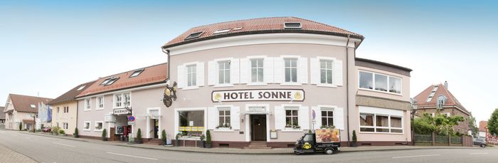 Hotel & Restaurant SONNE***