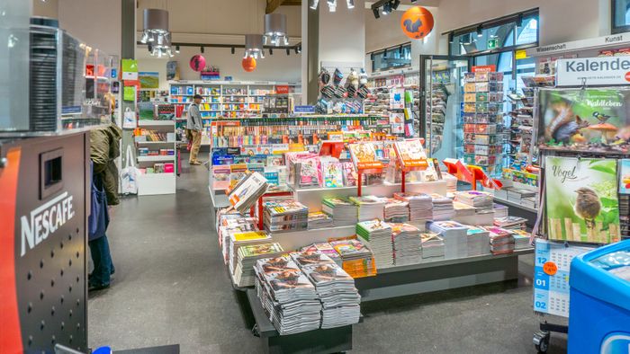 Schmitt & Hahn Buch und Presse im Bahnhof Konstanz