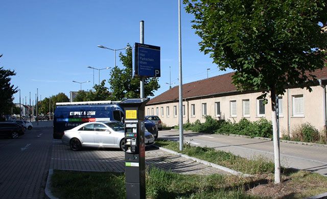 DB BahnPark Parkplatz Bahnhof P1