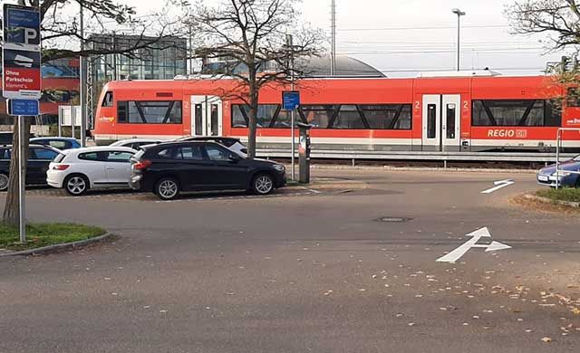 DB BahnPark Parkplatz Bahnhof P1